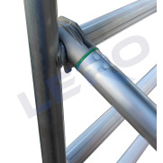 Rusztowanie Euroscaffold Basic aluminiowe jezdne 1,35 x 1,90 mocowanie rusztowania od góry